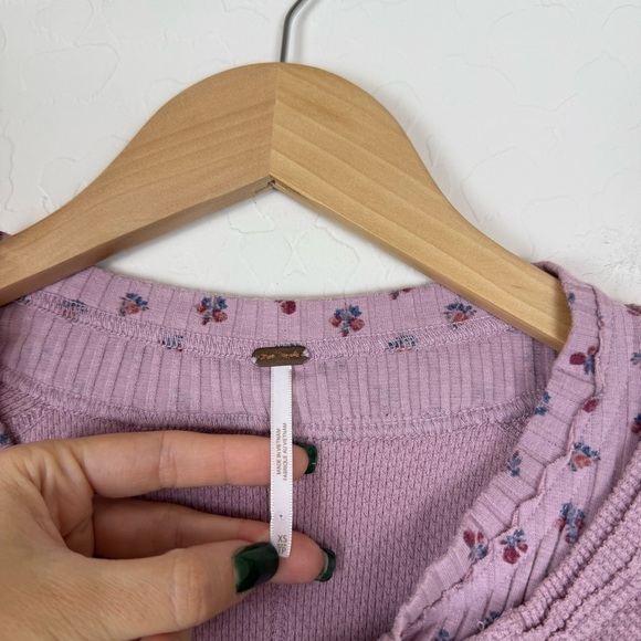 Free People Heart to Heart Henley Daytime Fireworks Pink Top - Picture 6 of 8